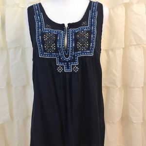 Sleeveless Top with embroidery detail